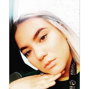 Meet your Posher, Savanha